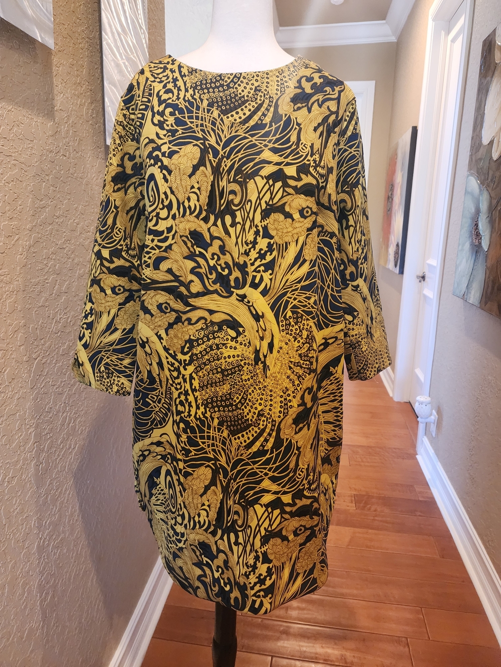 H&M Black and Gold Patterned Shift Dress